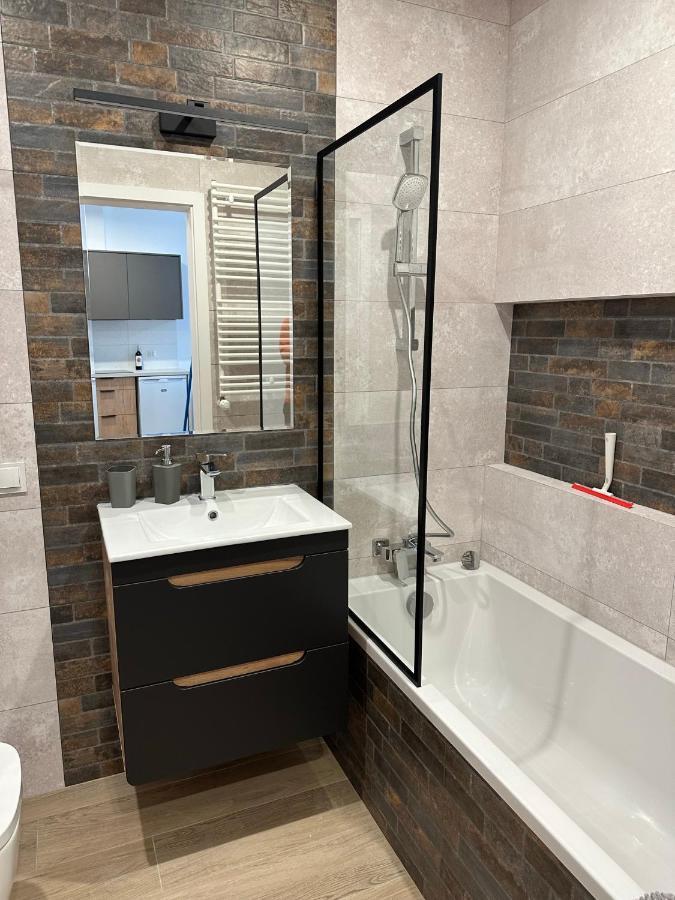 Apartament Metropolis 15 Torun Ngoại thất bức ảnh